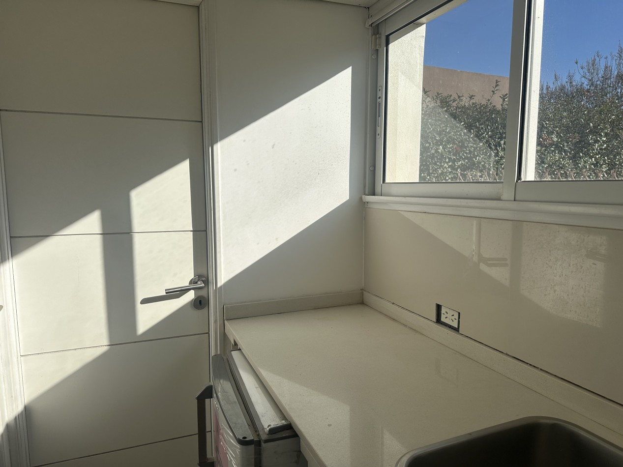 Casa en Country Del Pilar con pileta, galeria y opcion a 4 dormitorios