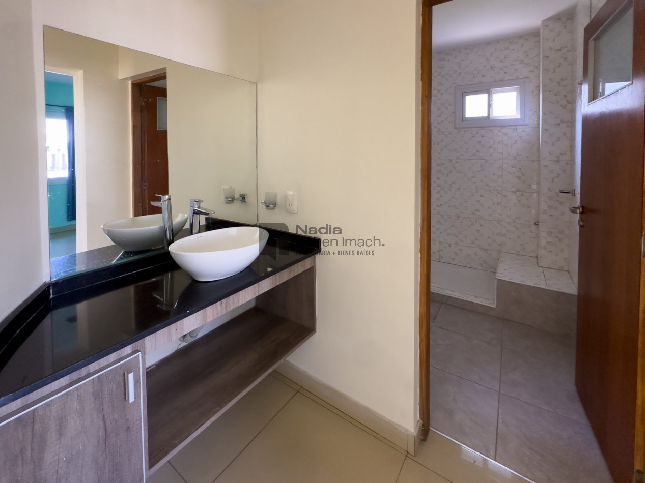 Casa Premium en Venta - Plaza Peru 