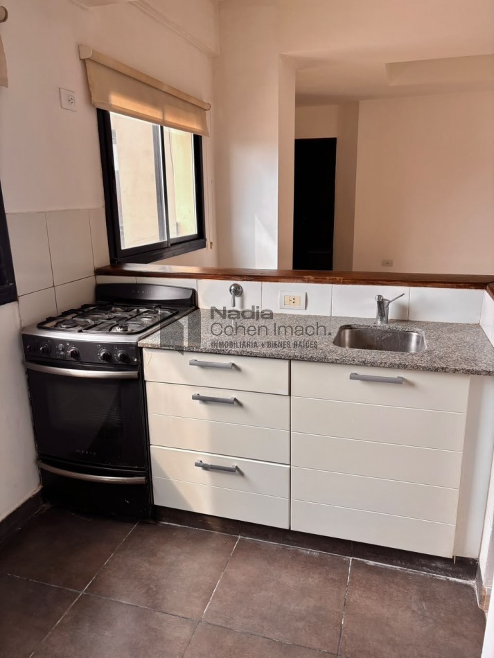 Alquiler Departamento 1 Dormitorio con PILETA Y ASADOR - Barrio Sur 